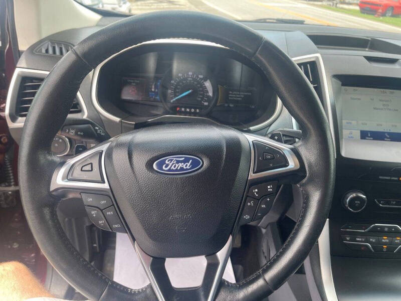 2020 Ford Edge SEL