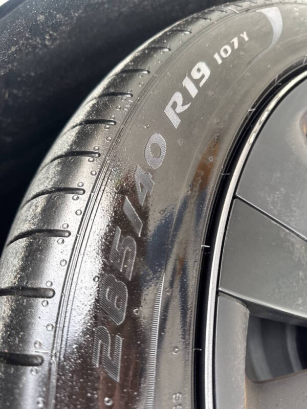 2022 Tesla Model S Plaid