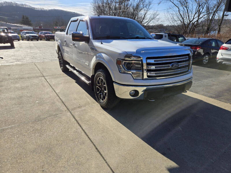 2014 Ford F-150 Lariat photo 2