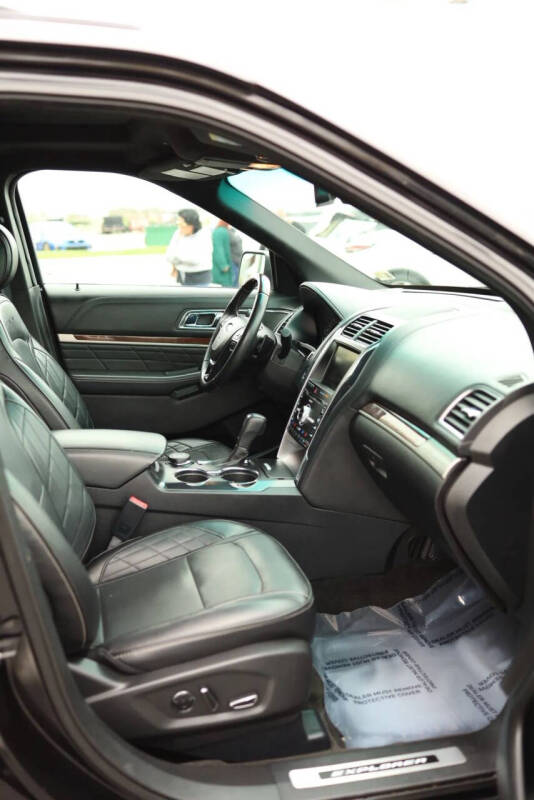 2016 Ford Explorer Platinum