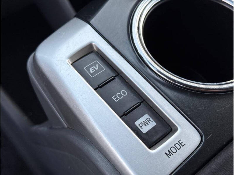 2012 Toyota Prius v