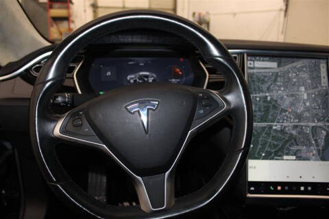 2015 Tesla Model S
