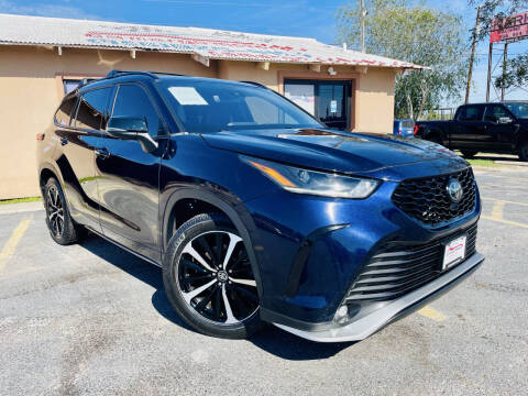 2022 Toyota Highlander XSE