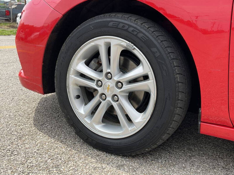 2018 Chevrolet Cruze LT Auto