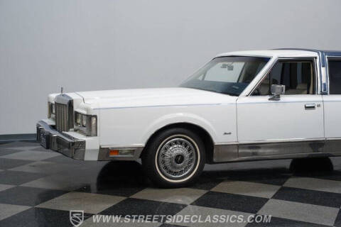 1985 Lincoln Town Car