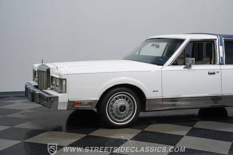 1985 Lincoln Town Car