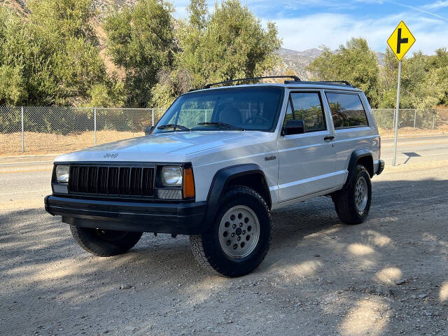 1996 Jeep Cherokee for sale at R&G Auto Sales in Tujunga, CA