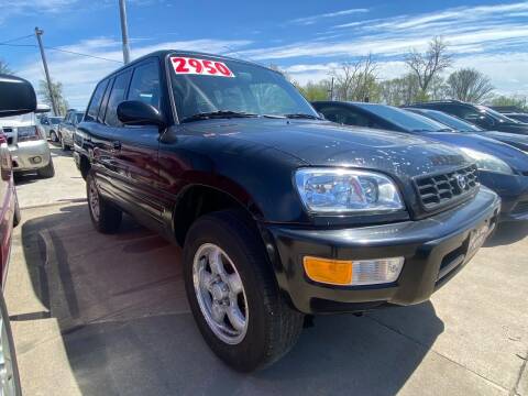 1999 Toyota RAV4 for sale at TOWN & COUNTRY MOTORS in Des Moines IA