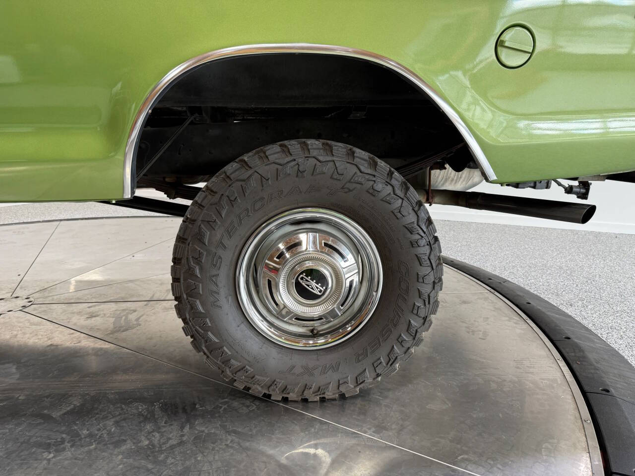 1976 Ford F-250 33