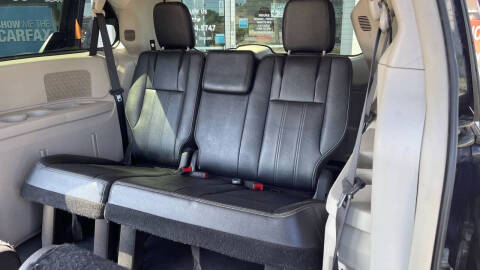 2014 Chrysler Town and Country Touring