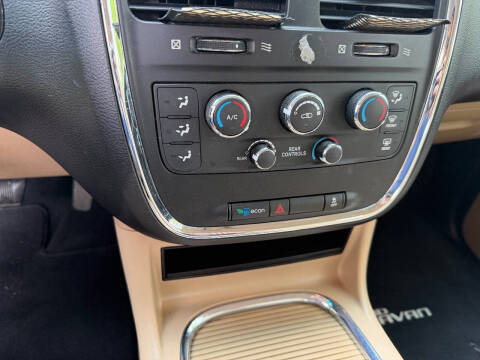 2016 Dodge Grand Caravan SXT