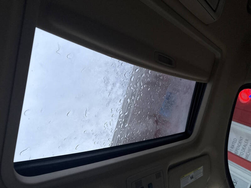 2011 GMC Yukon XL SLT