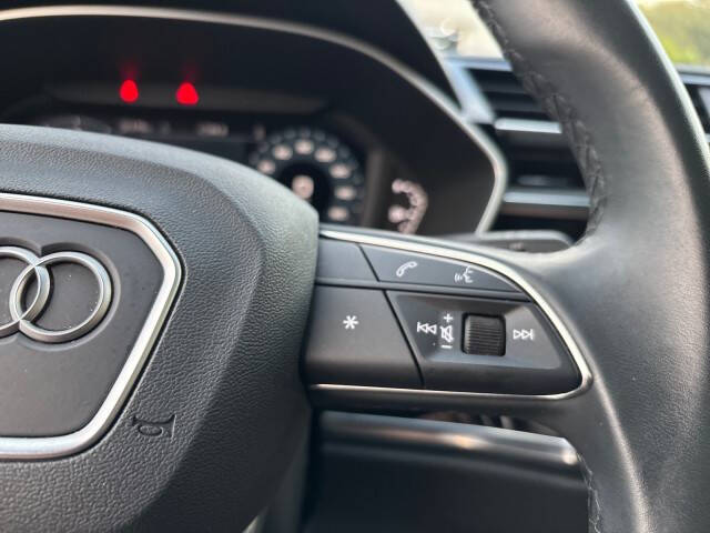 2024 Audi Q3 quattro S line Premium 45 TFSI