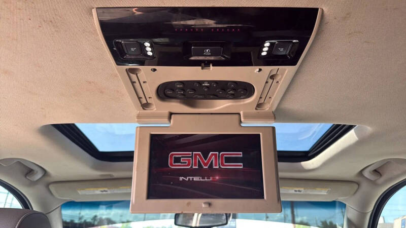 2016 GMC Yukon XL SLT