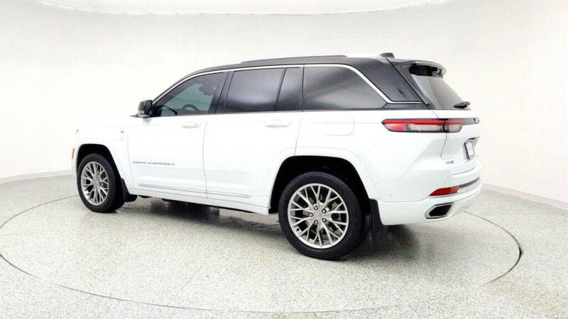 2022 Jeep Grand Cherokee