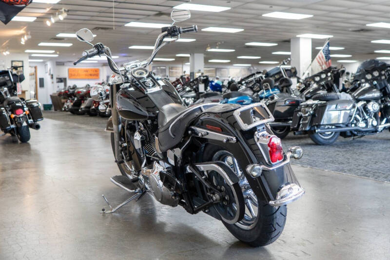 2005 Harley-Davidson Softail Deluxe