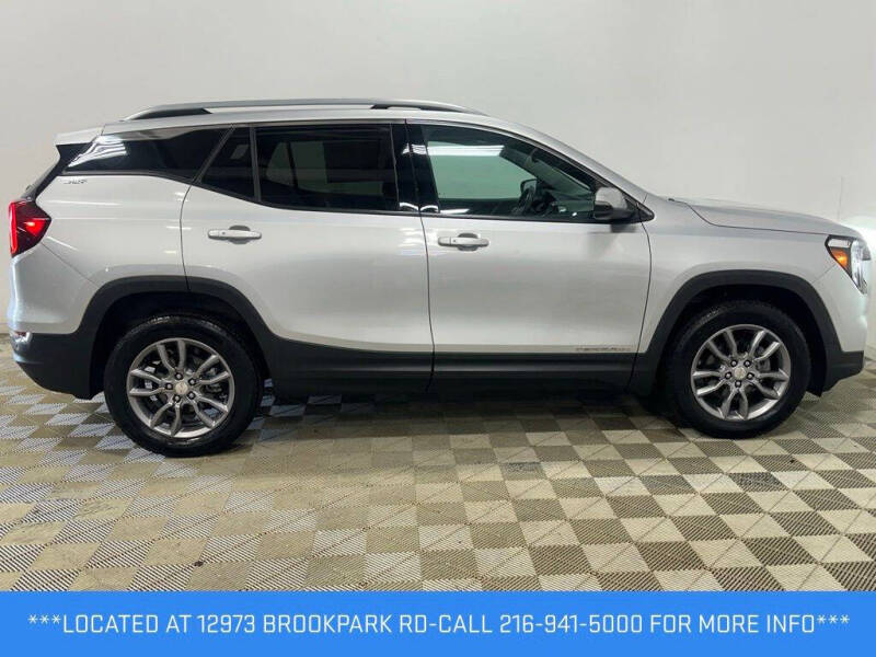 2022 GMC Terrain SLT