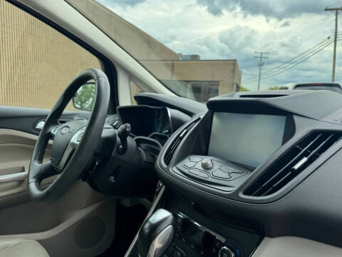 2015 Ford C-MAX Hybrid SEL