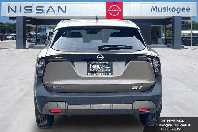 2026 Nissan Kicks S