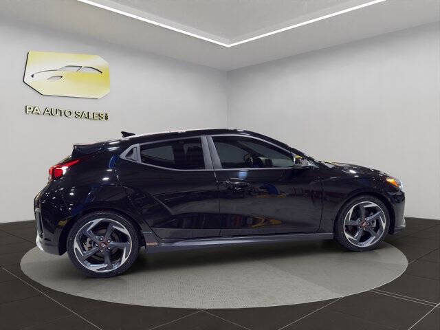 2019 Hyundai Veloster