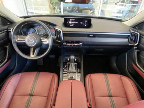 2025 Mazda CX-50 Hybrid Premium Plus