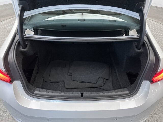 2024 BMW 3 Series 330i xDrive