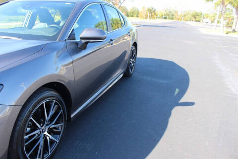 2022 Toyota Camry SE