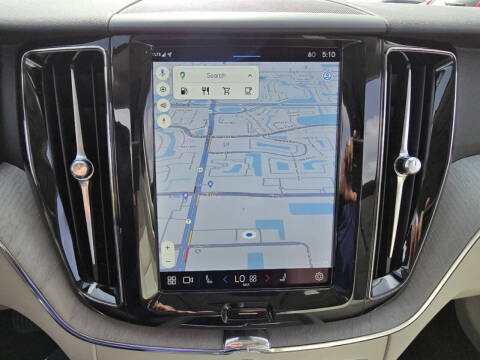 2025 Volvo XC60 B5 Plus Dark Theme