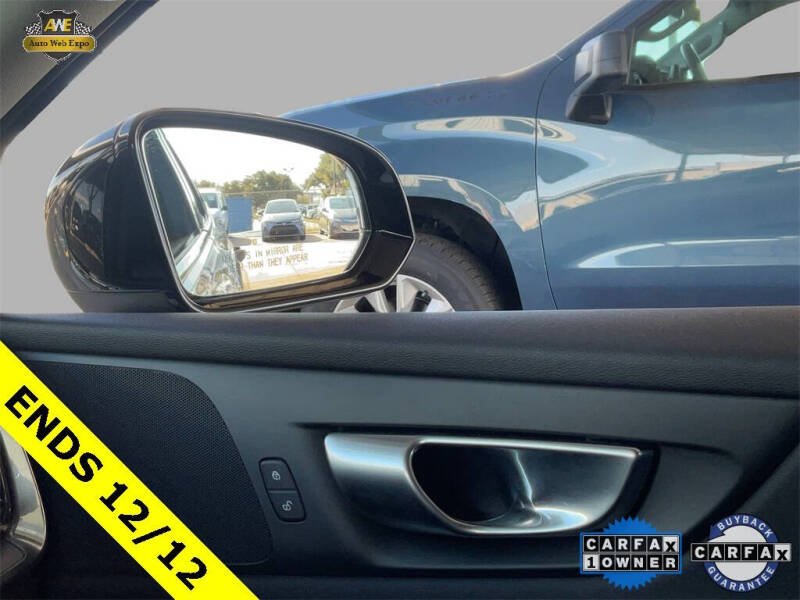 2024 Volvo S60 B5 Core Dark Theme