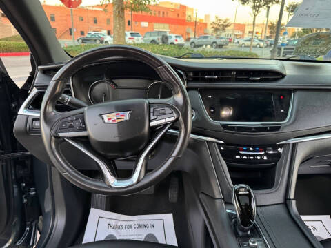 2021 Cadillac XT6 Luxury