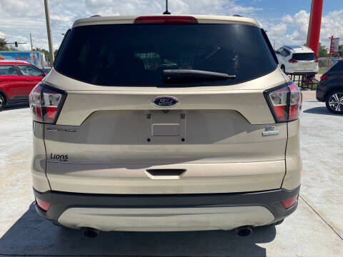 2018 Ford Escape SE