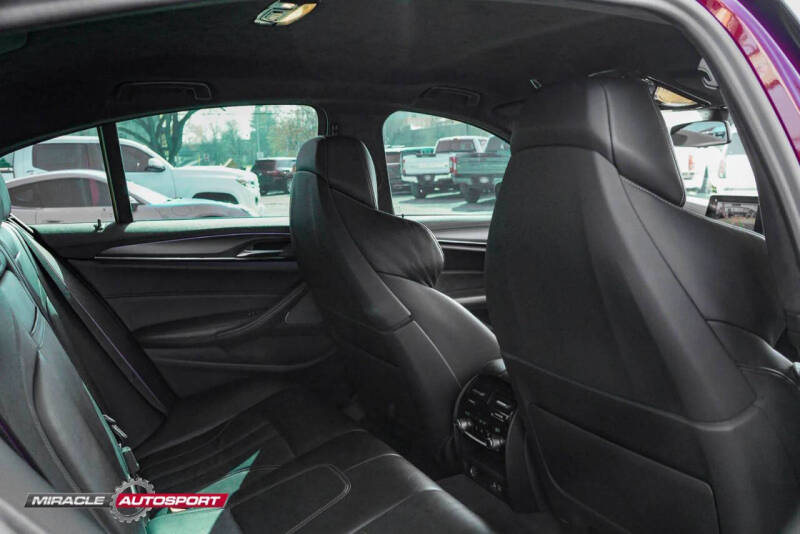 2022 BMW M5