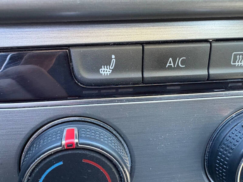 2015 Volkswagen Golf TSI SE