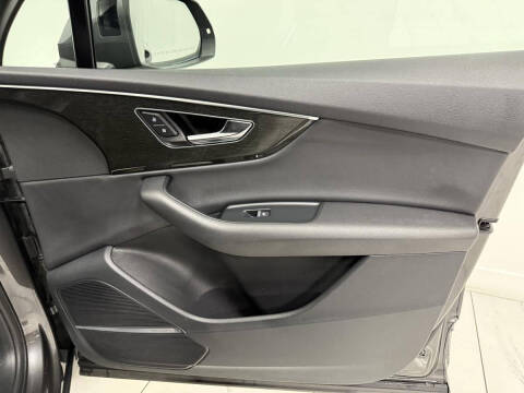 2021 Audi Q7 quattro Premium Plus 55 TFSI