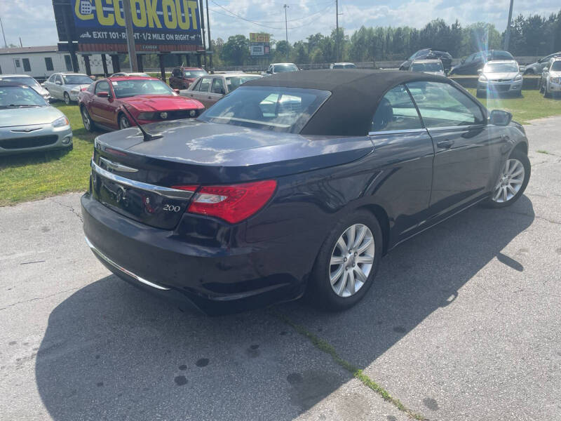 2012 Chrysler 200 Touring