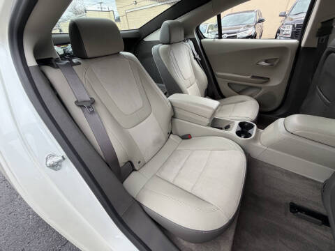 2013 Chevrolet Volt Premium