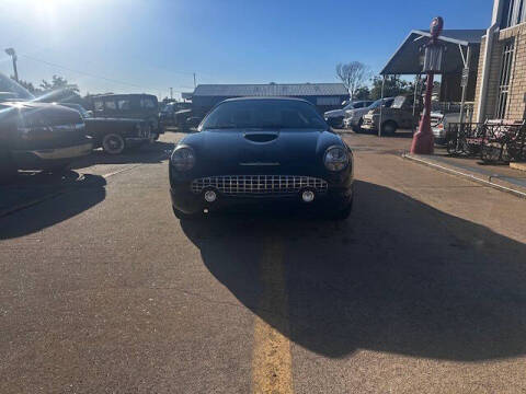 2004 Ford Thunderbird Deluxe