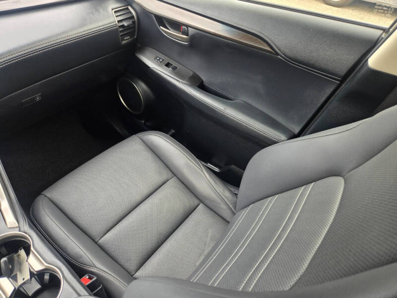 2016 Lexus NX 200t