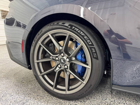 2025 Ford Mustang Dark Horse