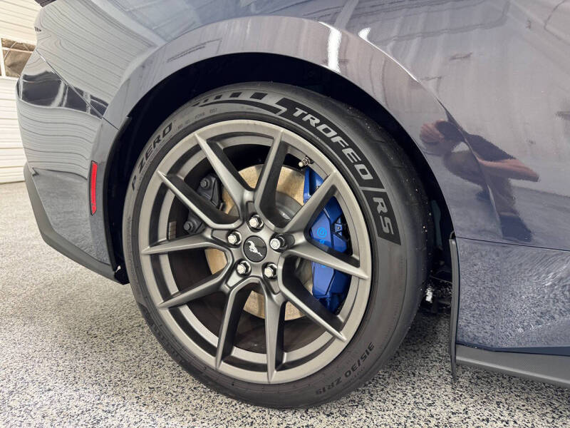 2025 Ford Mustang Dark Horse
