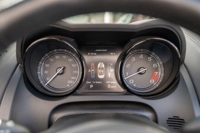 2014 Jaguar F-TYPE 25
