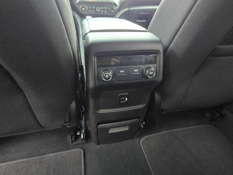 2018 GMC Acadia SLE-2