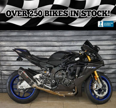2020 Yamaha YZF-R1