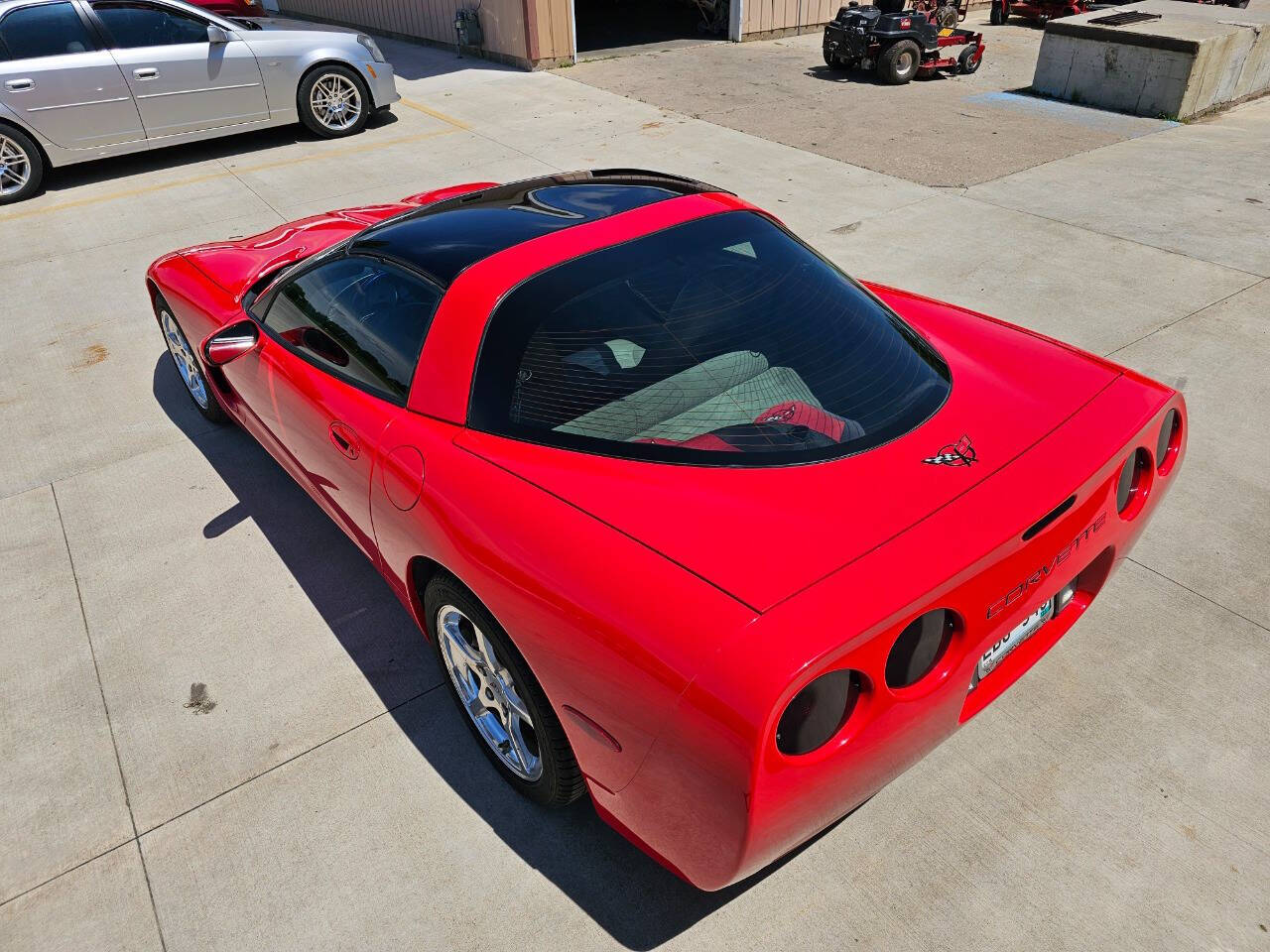 2001 Chevrolet Corvette 15