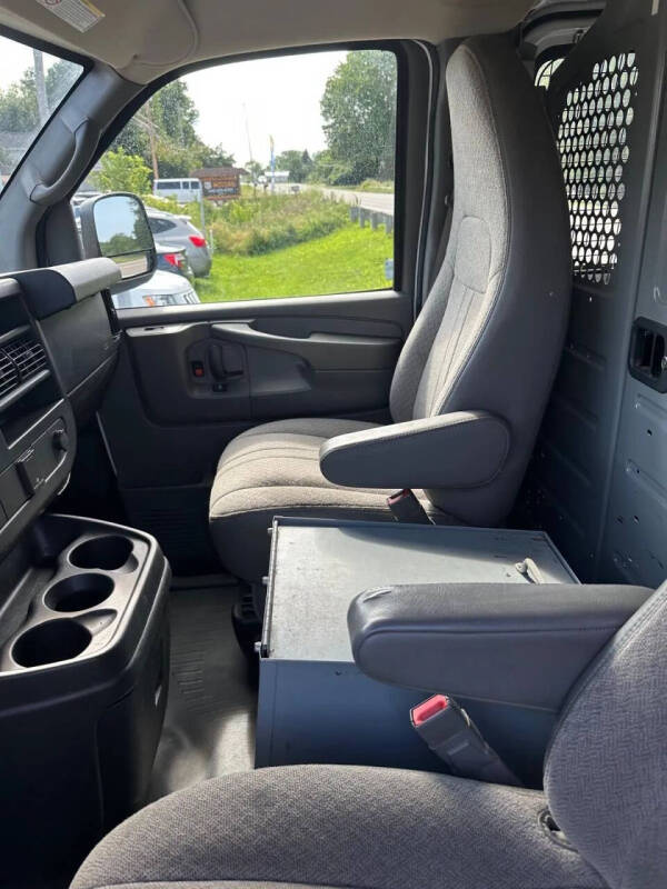 2015 GMC Savana 2500