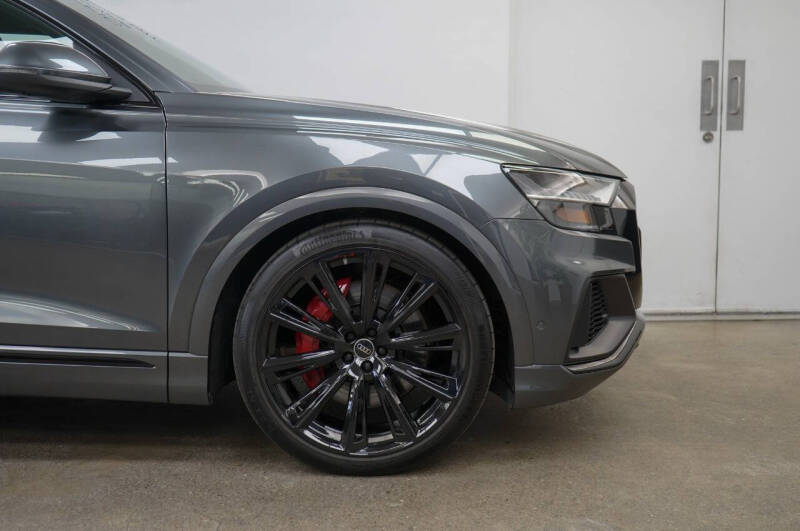 2023 Audi SQ8 4.0T quattro Premium Plus