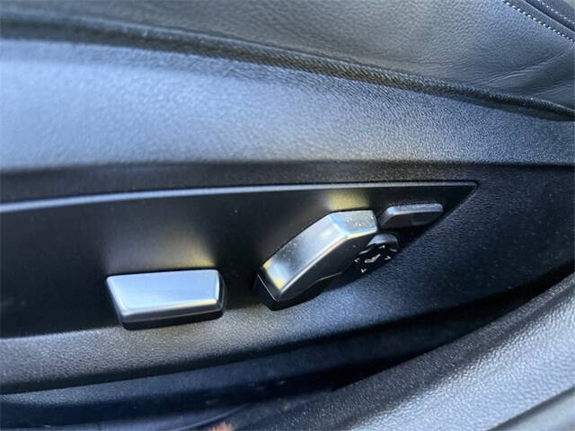 2023 BMW 5 Series 530i