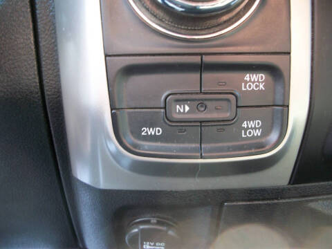 2015 RAM 1500 SLT