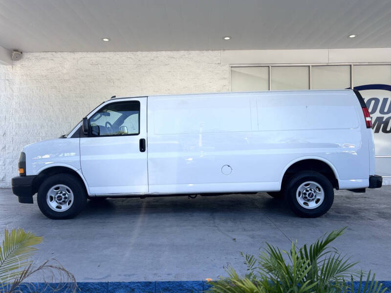 2019 GMC Savana 2500