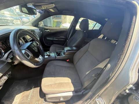 2012 Dodge Charger SE